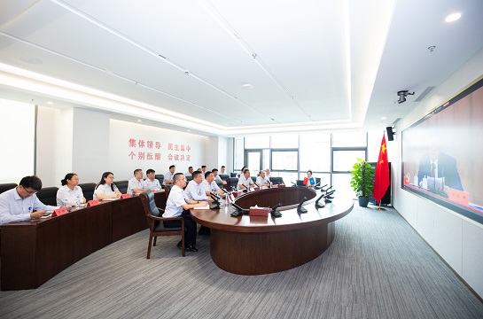 华体会官方版网站登录入口党委理论学习中心组学习习近平党建思想和重要讲话精神